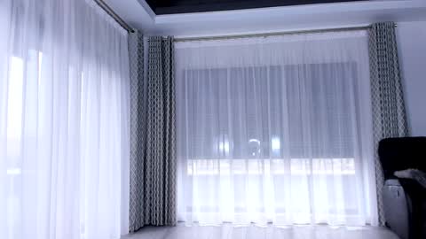 Ingrid online show from February 4, 2025, 9:07 am