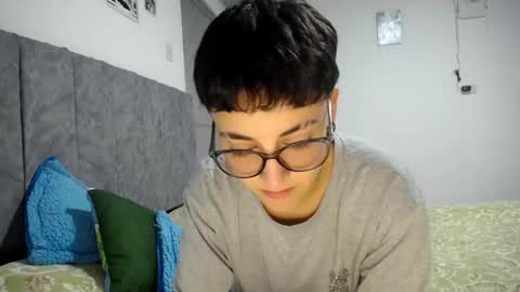 lyan onlyfans n linda online show from February 20, 2026, 11:27 pm