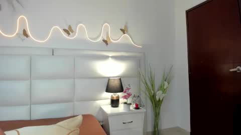 Snapshot of innavolkova chatting on March 16, 2026, 12:09 pm innavolkova online show from March 16, 2026, 12:09 pm