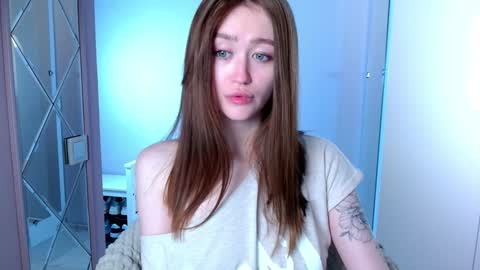 Lina online show from January 29, 2025, 10:16 am