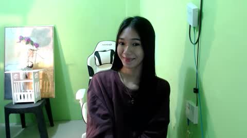 Reign online show from October 24, 2025, 7:21 pm