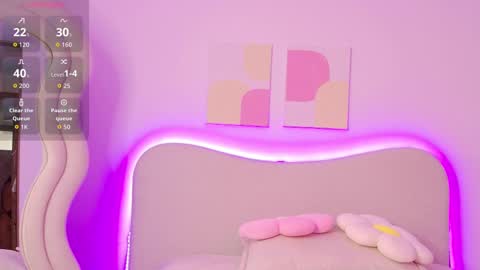 SELENA  online show from September 27, 2025, 2:00 pm