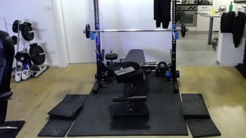 insanemaxxx online show from December 6, 2024, 5:44 pm