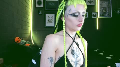   SANIA  online show from December 2, 2024, 8:33 pm