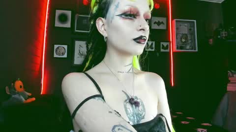   SANIA  online show from February 25, 2025, 3:27 pm