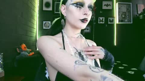   SANIA  online show from February 26, 2025, 3:41 pm