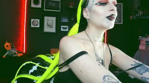   SANIA  online show from March 4, 2025, 3:48 pm