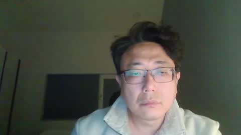 insuclee197641 online show from December 3, 2025, 12:36 pm