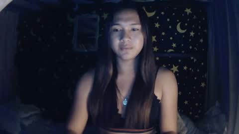 Snapshot of insulting_whoreifica chatting on January 4, 2025, 12:38 pm MAXINE online show from January 4, 2025, 12:38 pm