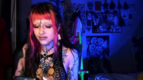 Insunnity666 online show from April 13, 2026, 8:14 pm