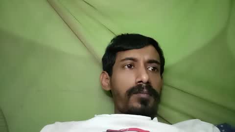 interne8famous online show from November 2, 2025, 5:54 am