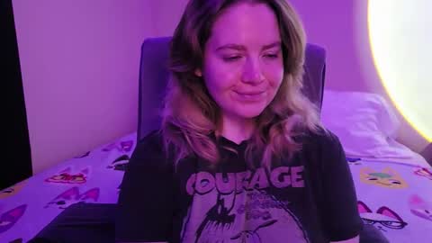 Faye online show from December 3, 2025, 7:27 am