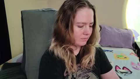 Faye online show from April 11, 2026, 7:56 am