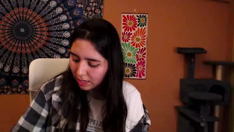 Snapshot of intimatetales chatting on March 3, 2025, 6:55 pm Africa online show from March 3, 2025, 6:55 pm