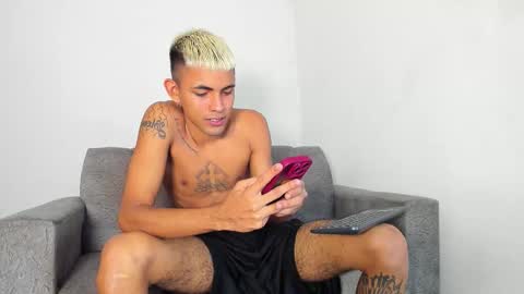 El Way online show from January 14, 2026, 5:02 am