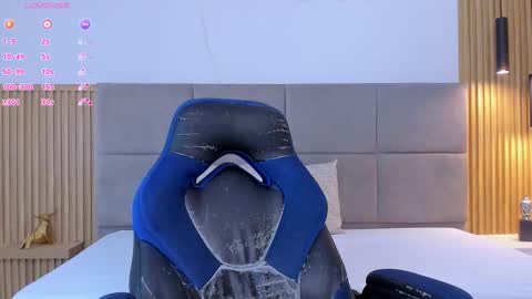 Snapshot of iori_21 chatting on February 23, 2025, 7:49 pm iori online show from February 23, 2025, 7:49 pm