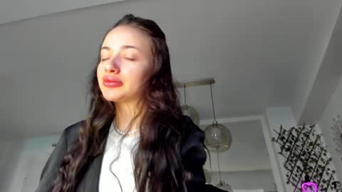 Ir s room online show from February 23, 2025, 5:56 am