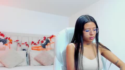 iris8_ online show from October 13, 2025, 12:16 pm