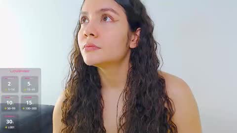 Snapshot of iris_caprice chatting on October 3, 2025, 9:45 pm Instagram iris caprice online show from October 3, 2025, 9:45 pm