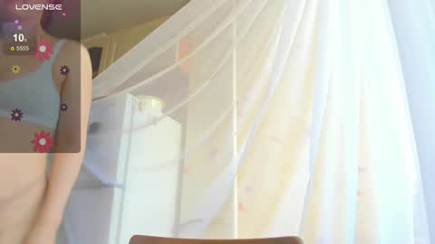 Iris online show from September 9, 2025, 8:25 am