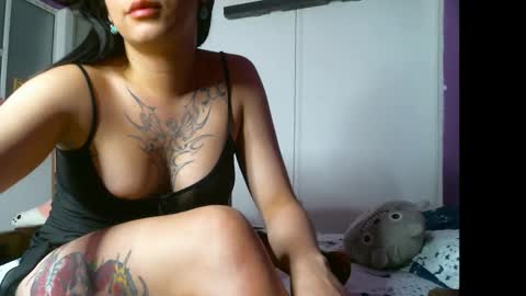 Camilla online show from December 31, 2024, 1:04 am