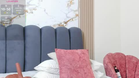 Iris online show from April 22, 2026, 12:57 am