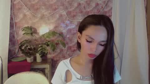 IRISH AND TRIXIE online show from June 9, 2026, 7:36 pm
