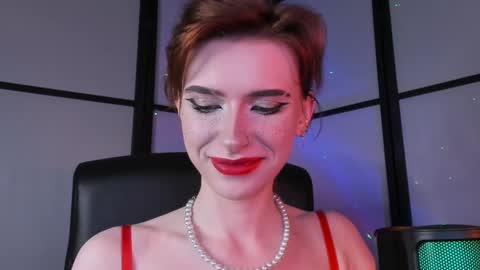 Miss Iris Fansly Miss Iris new inst.  online show from January 1, 2025, 5:11 am