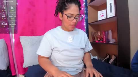 Snapshot of iriss_25 chatting on February 5, 2025, 12:17 pm iris online show from February 5, 2025, 12:17 pm