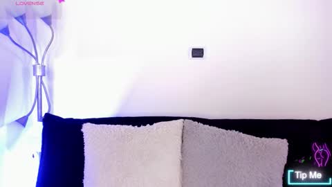 Snapshot of iriss_25 chatting on September 12, 2025, 11:32 am iris online show from September 12, 2025, 11:32 am