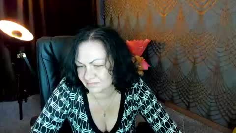 Iris online show from June 8, 2026, 5:41 am