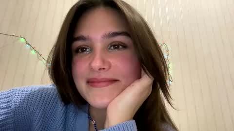 irisss31 online show from December 31, 2024, 5:07 pm