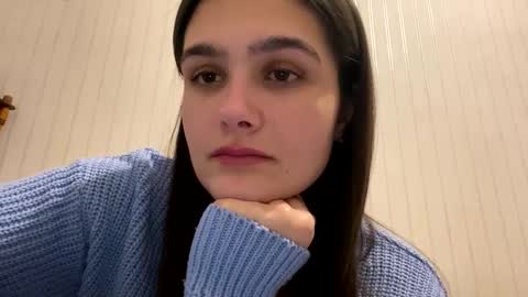 irisss31 online show from March 5, 2025, 4:24 pm