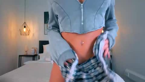  IRMA  FOLLOW ME  online show from October 13, 2025, 8:36 am