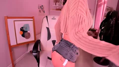  IRMA  FOLLOW ME  online show from April 2, 2026, 8:23 am