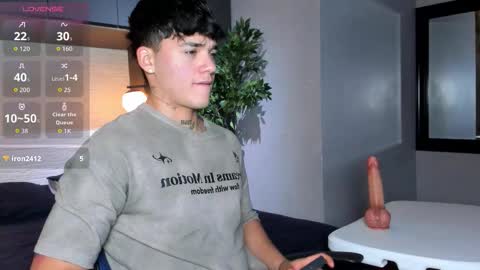 Iron Tous online show from March 5, 2026, 8:27 pm