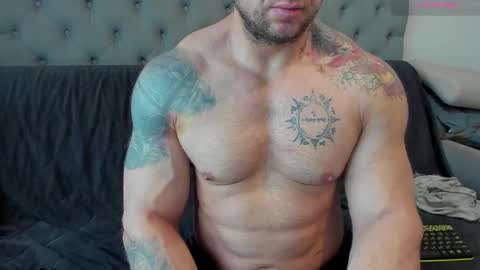 ironhulk22 online show from March 6, 2025, 7:14 am