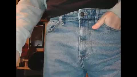 Ironkokkk online show from February 9, 2025, 6:37 pm