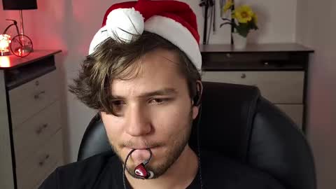 Jess online show from December 10, 2024, 12:50 am