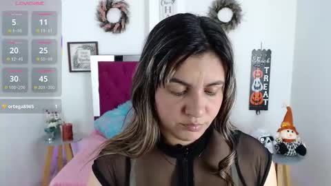 isa418138 online show from October 15, 2025, 9:26 pm