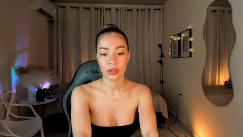 Snapshot of isa_____ chatting on January 29, 2025, 11:04 pm isa_____ online show from January 29, 2025, 11:04 pm