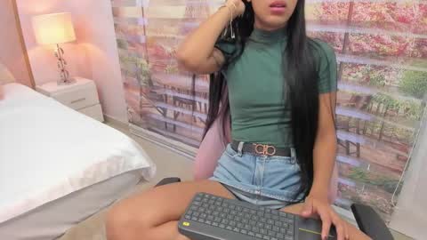    online show from September 14, 2025, 11:09 am