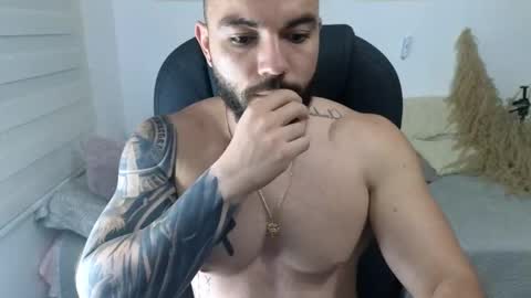 Isaac carter online show from December 18, 2025, 11:16 am