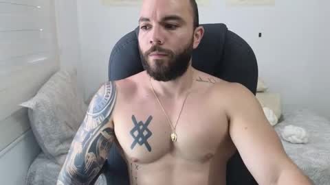 Isaac carter online show from January 18, 2026, 2:10 pm