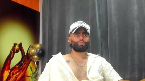 Isaac FVercettis online show from December 2, 2025, 6:08 am