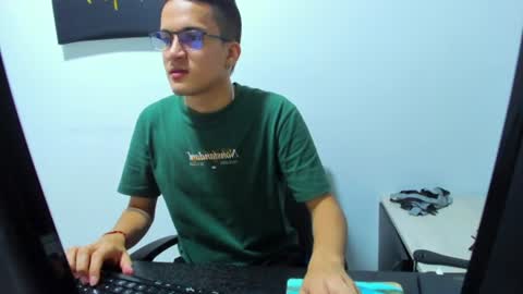 Isaac online show from June 16, 2026, 4:15 am