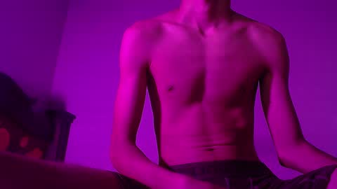 isaac online show from February 7, 2025, 9:47 am