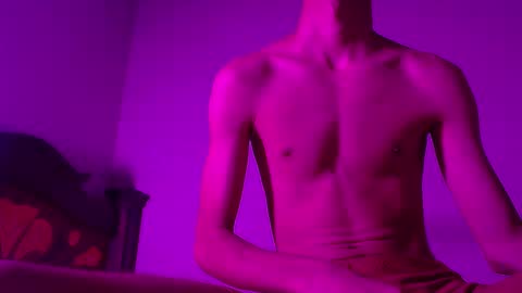 isaac online show from February 8, 2025, 5:29 am