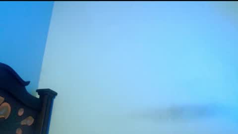 isaac online show from February 18, 2025, 4:26 am