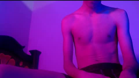 isaac online show from February 23, 2025, 7:33 am